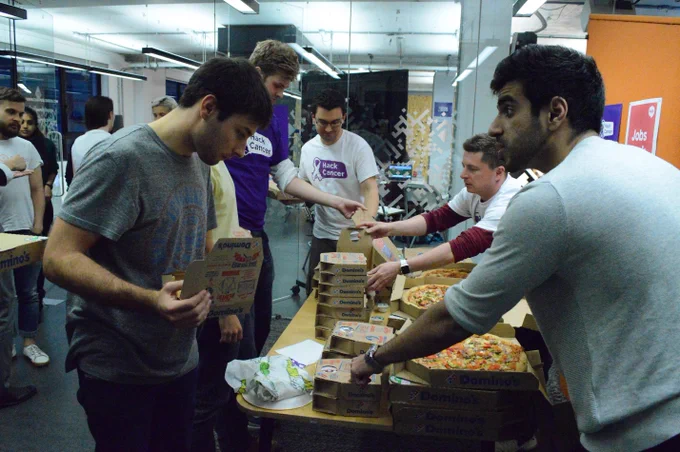 Hackers help themselves to some pizza